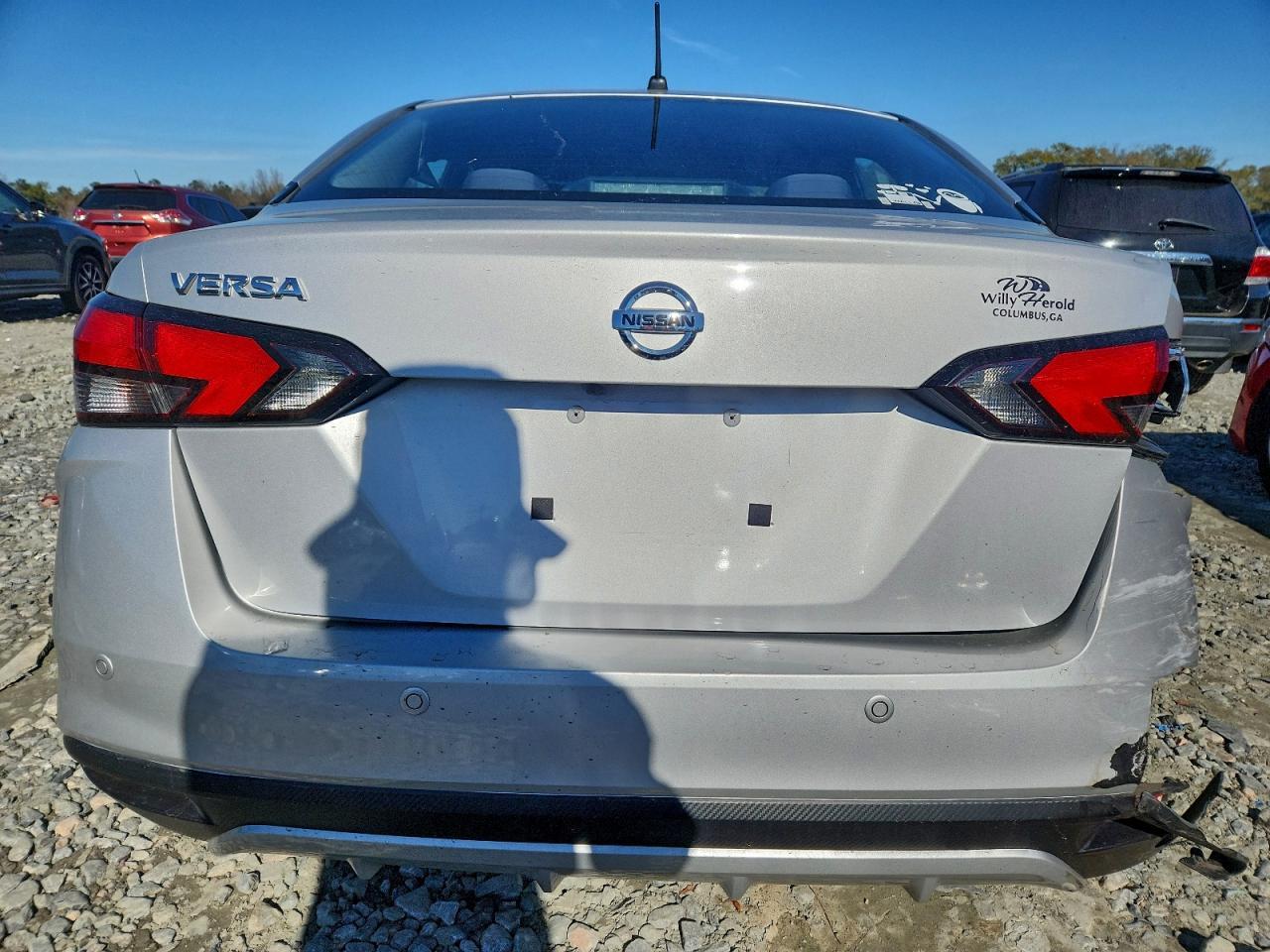2021 NISSAN VERSA