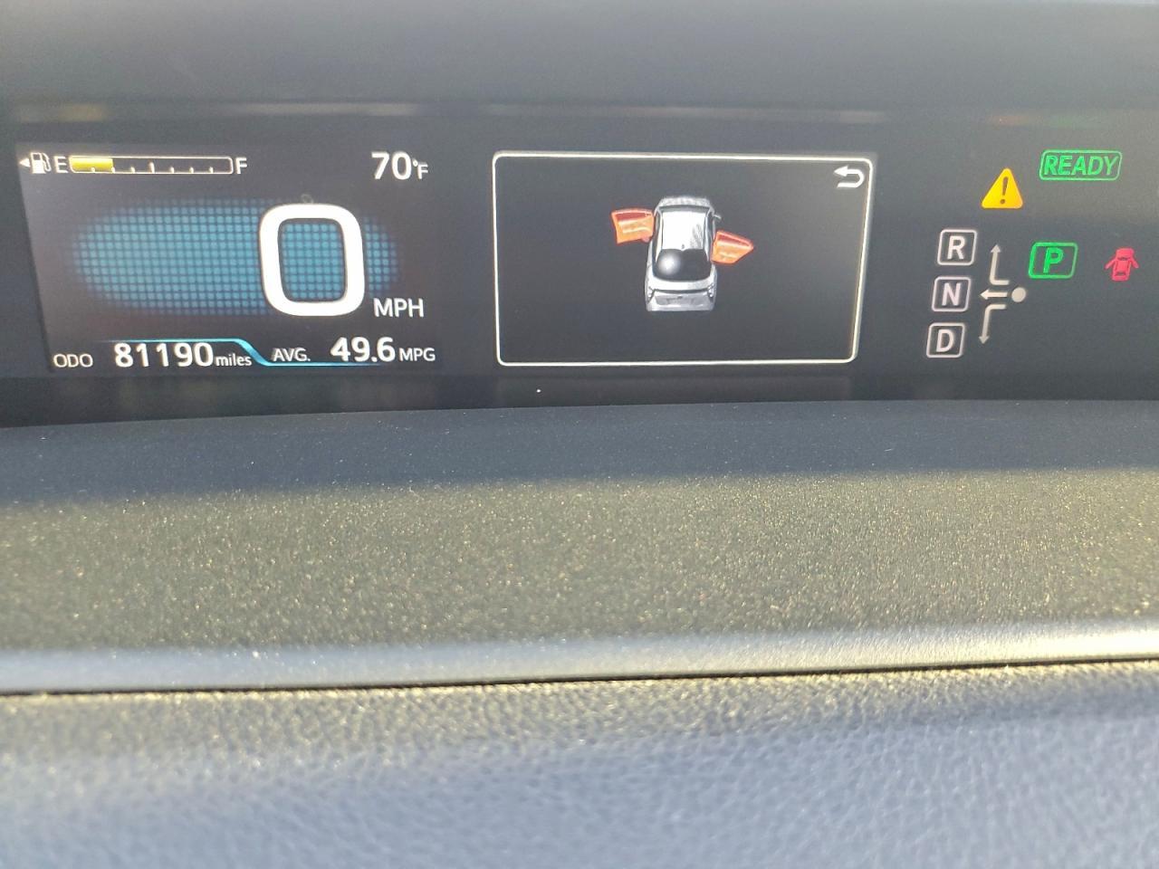 2017 TOYOTA PRIUS