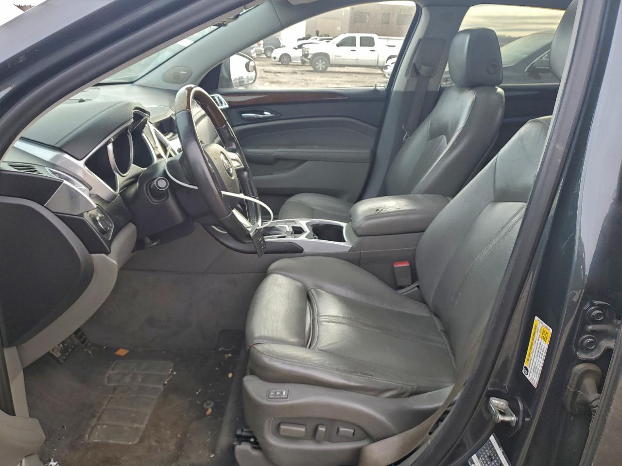 2010 CADILLAC SRX