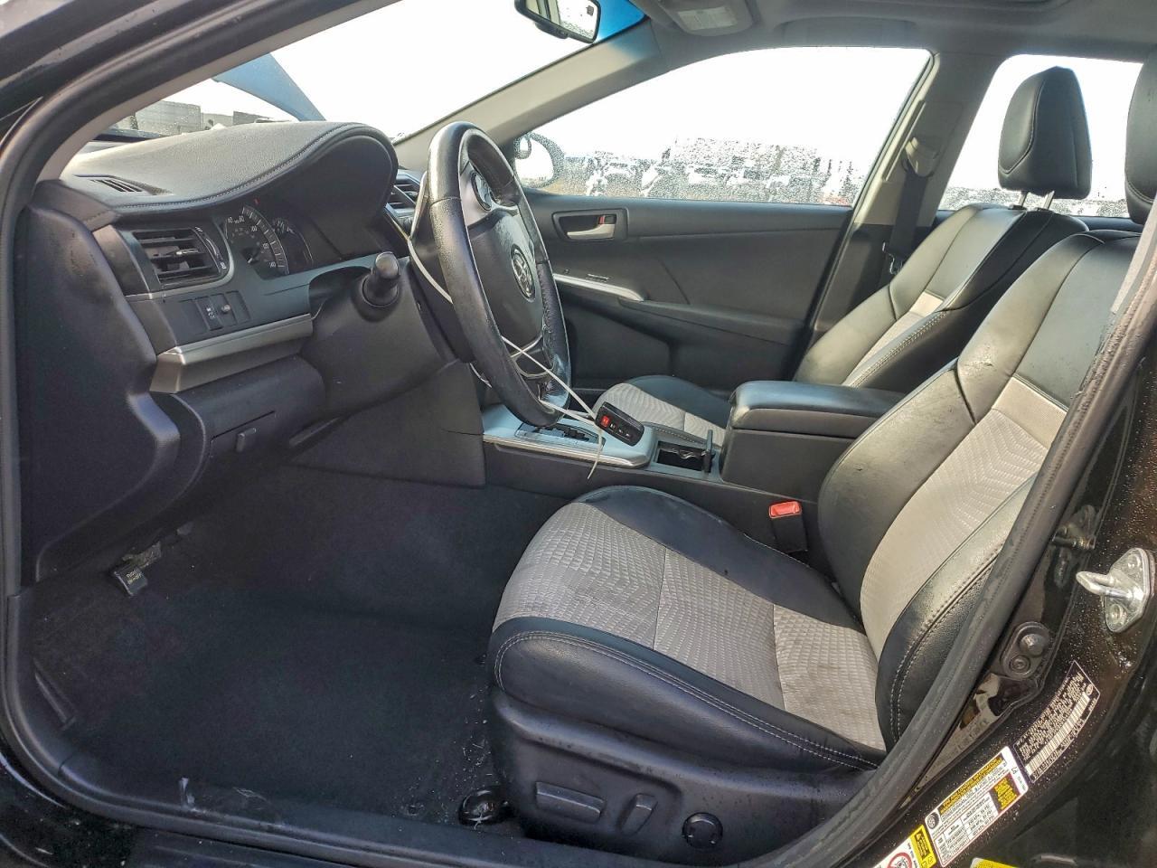 2012 TOYOTA CAMRY