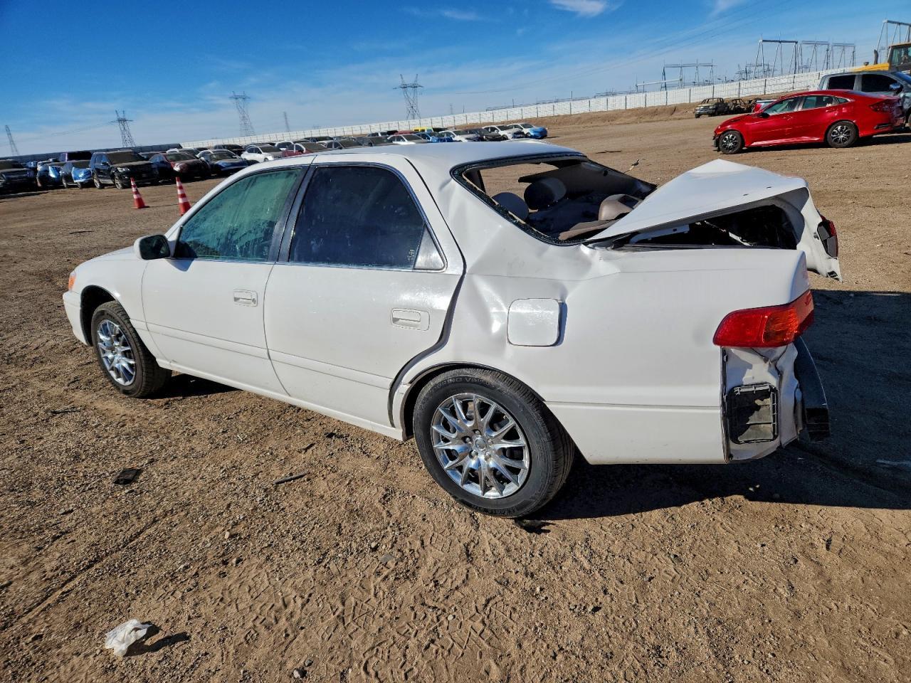 2000 TOYOTA CAMRY
