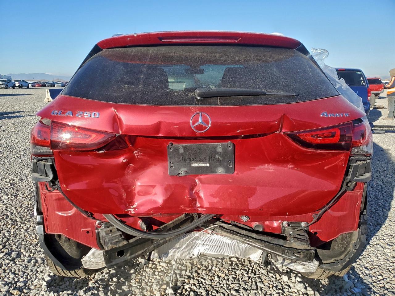 2021 MERCEDES-BENZ GLA-Class
