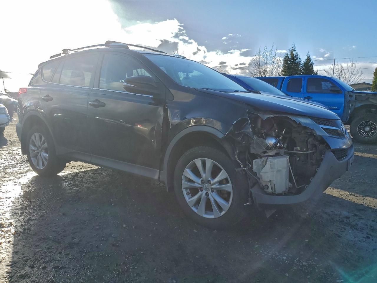 2013 TOYOTA RAV4