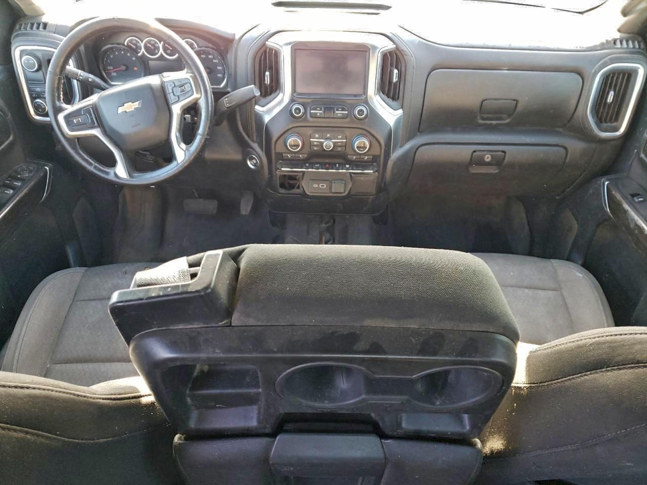 2022 CHEVROLET Silverado
