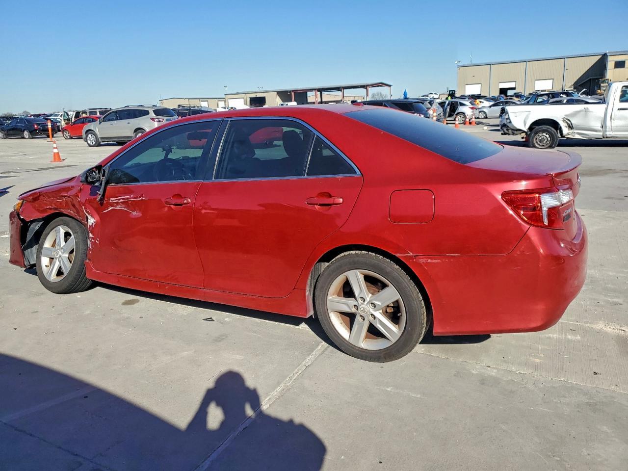 2012 TOYOTA CAMRY