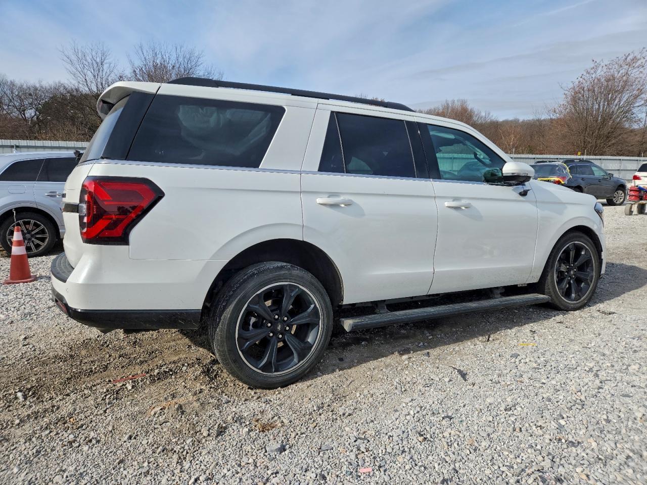 2023 FORD Expedition