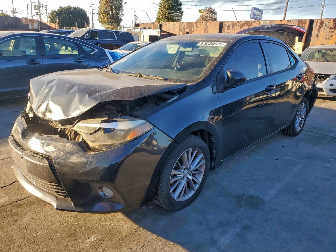 2015 TOYOTA COROLLA