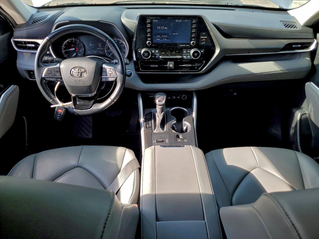 2020 TOYOTA HIGHLANDER