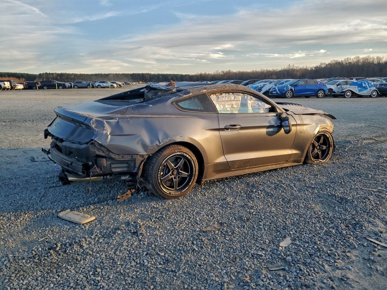 2021 FORD MUSTANG