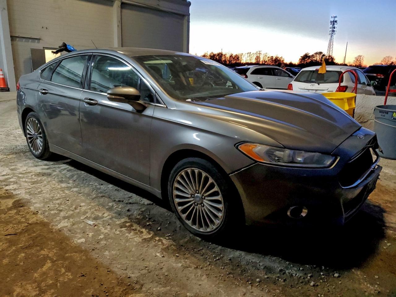 2013 FORD FUSION
