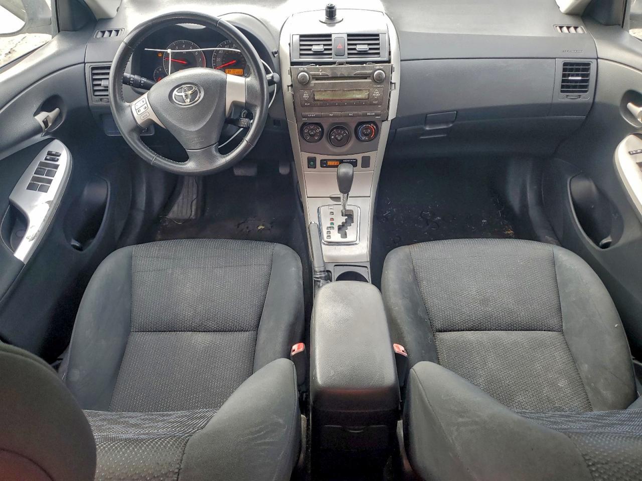 2010 TOYOTA COROLLA