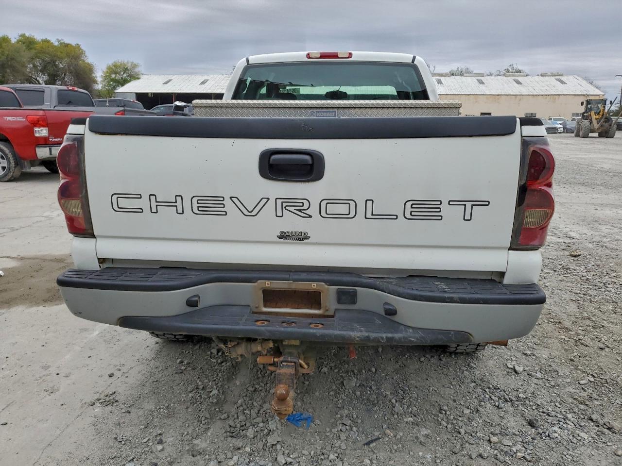 2004 CHEVROLET Silverado