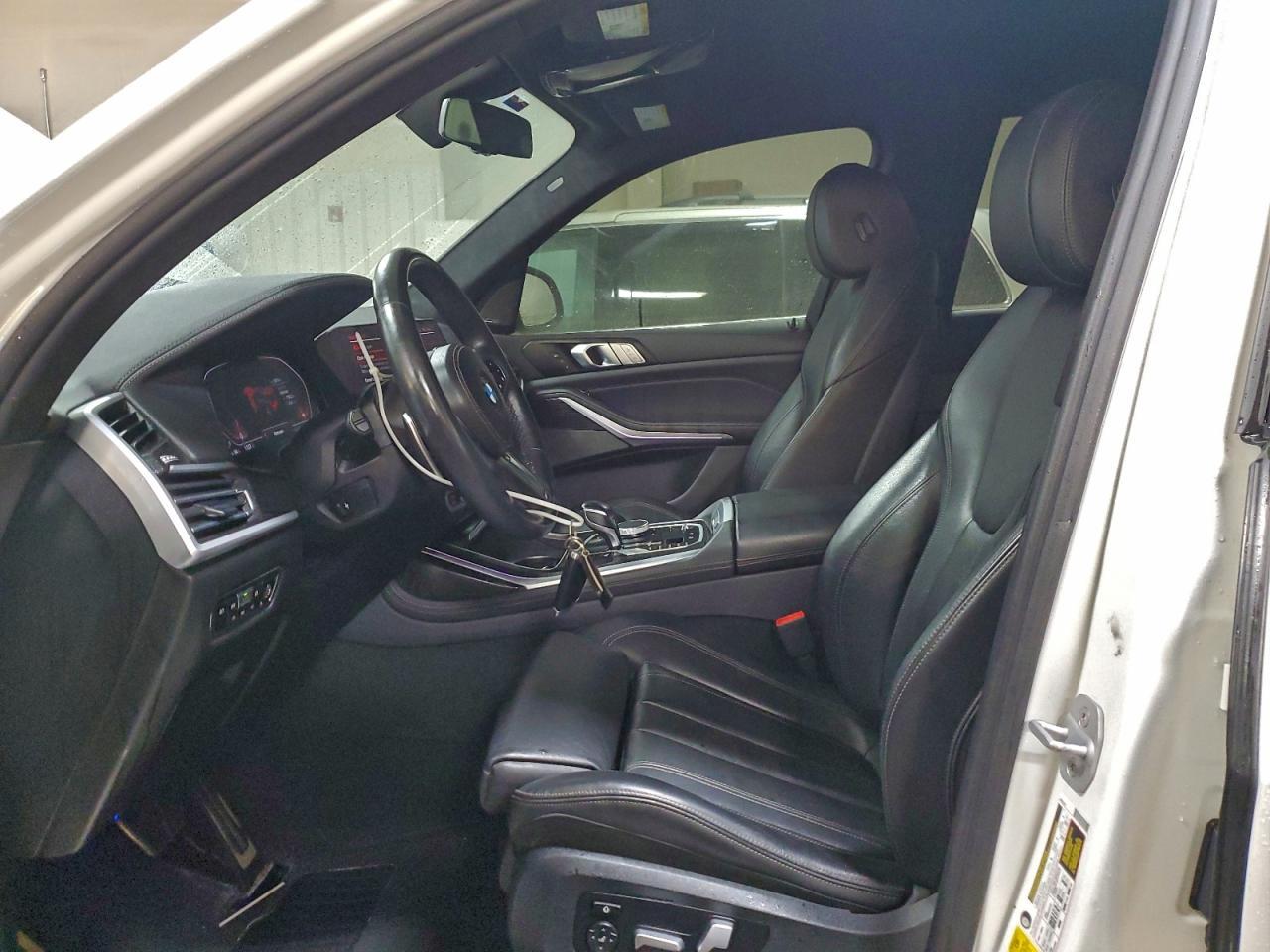 2020 BMW X7