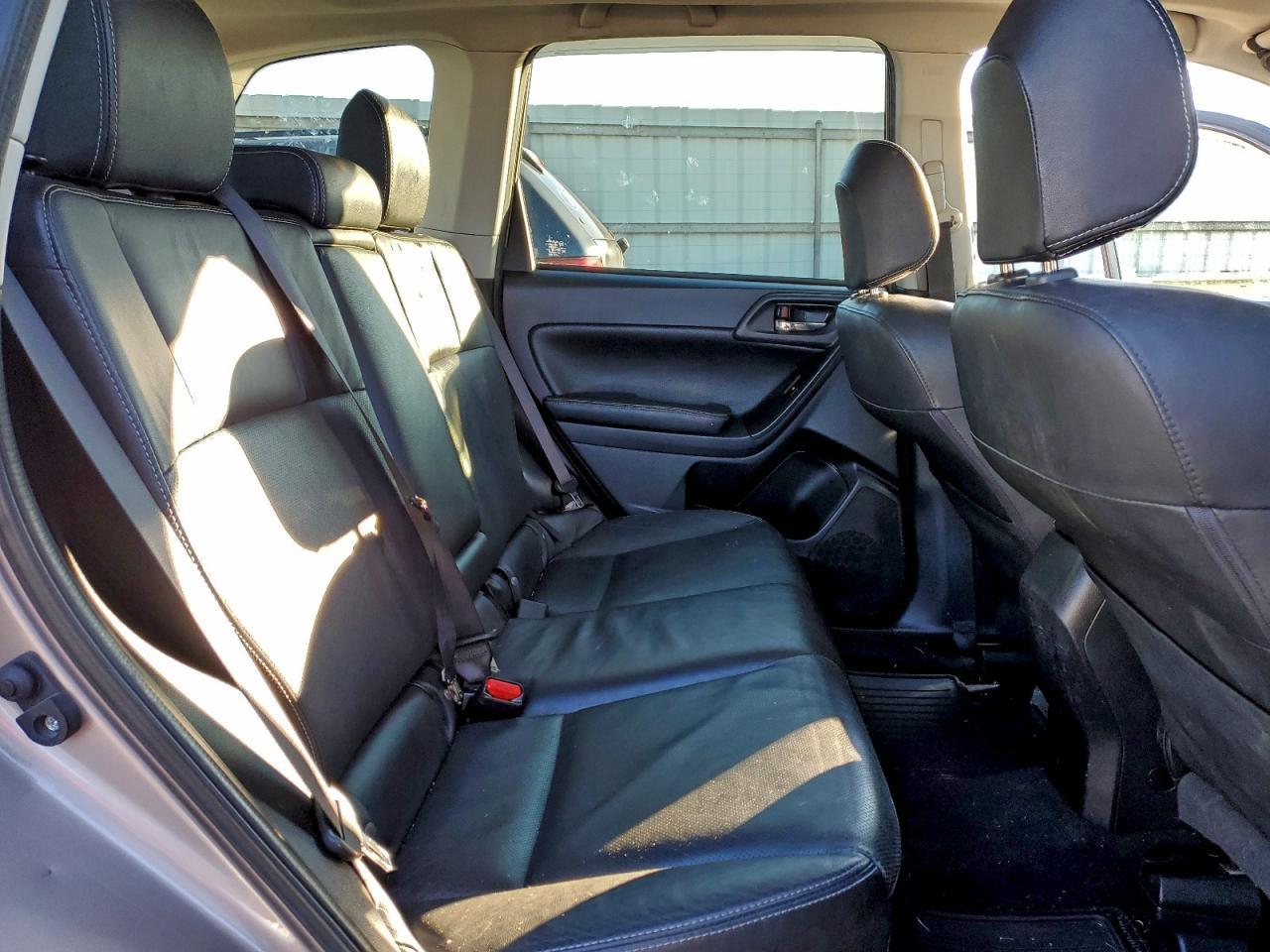 2015 SUBARU FORESTER