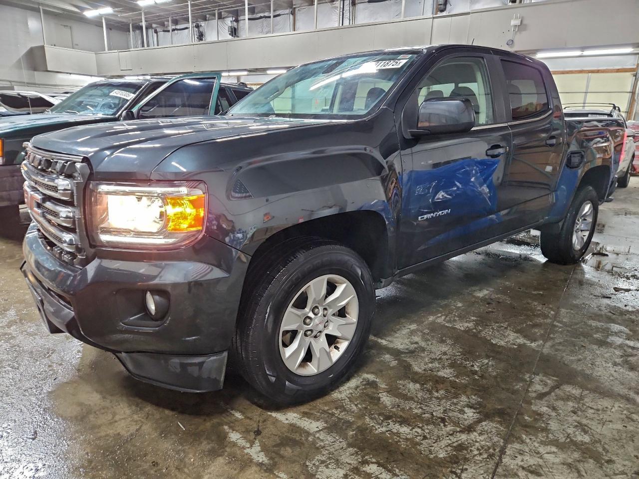 2017 GMC CANYON