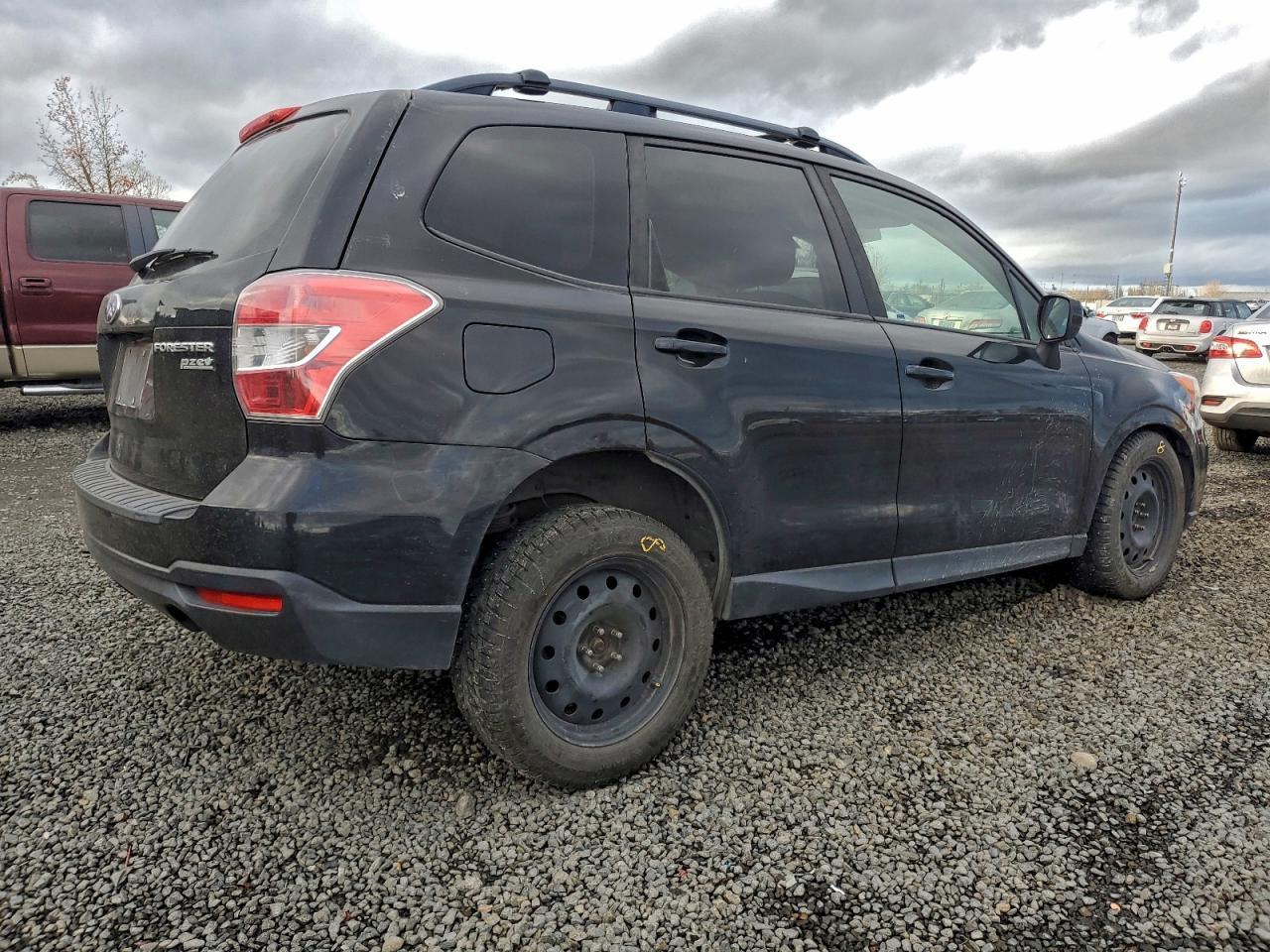 2016 SUBARU FORESTER