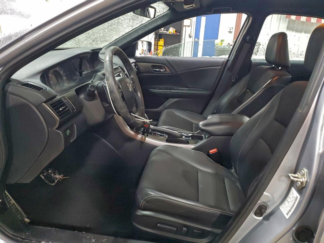 2017 HONDA ACCORD