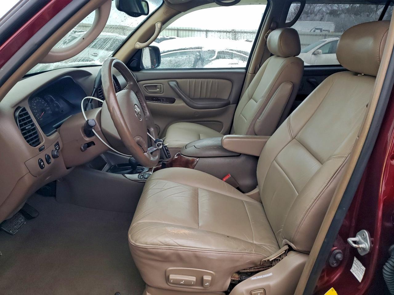 2003 TOYOTA Sequoia