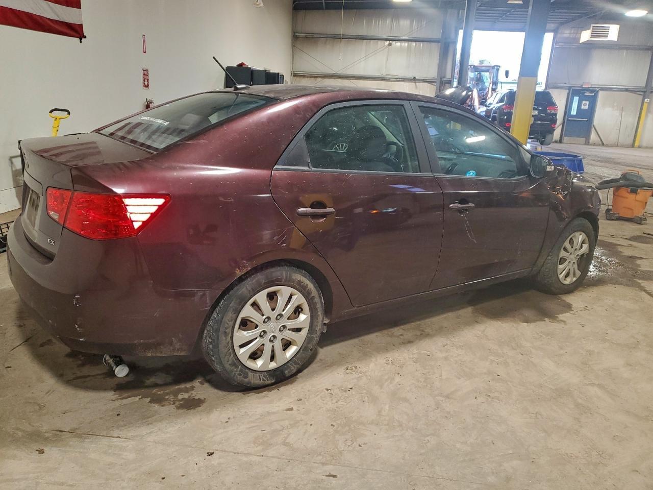 2010 KIA FORTE