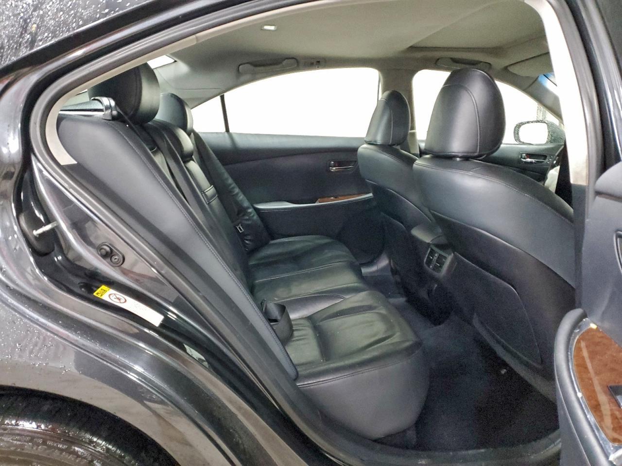 2011 LEXUS ES 350