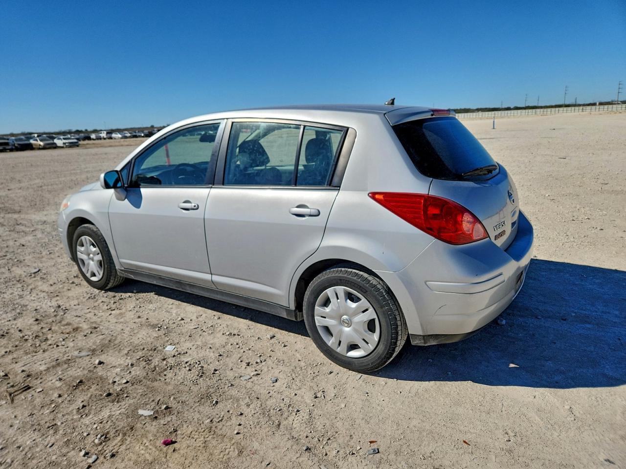 2012 NISSAN VERSA