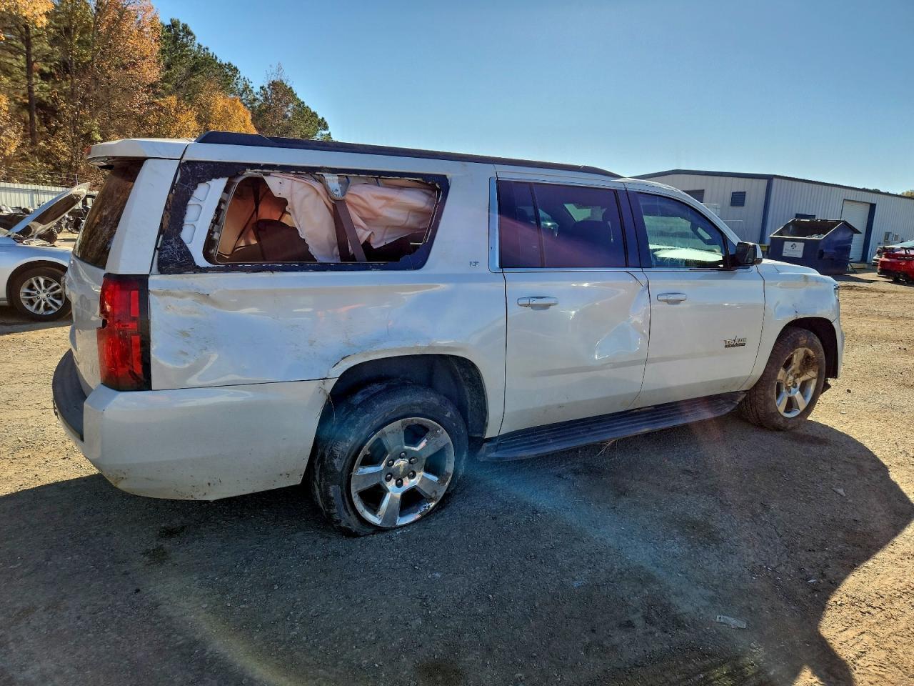 2018 CHEVROLET Suburban