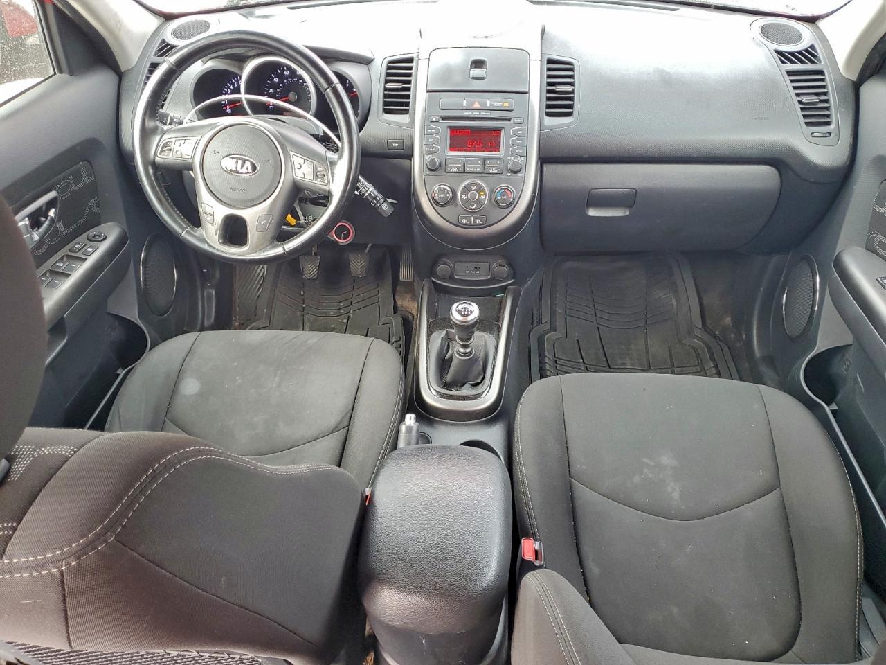 2013 KIA SOUL