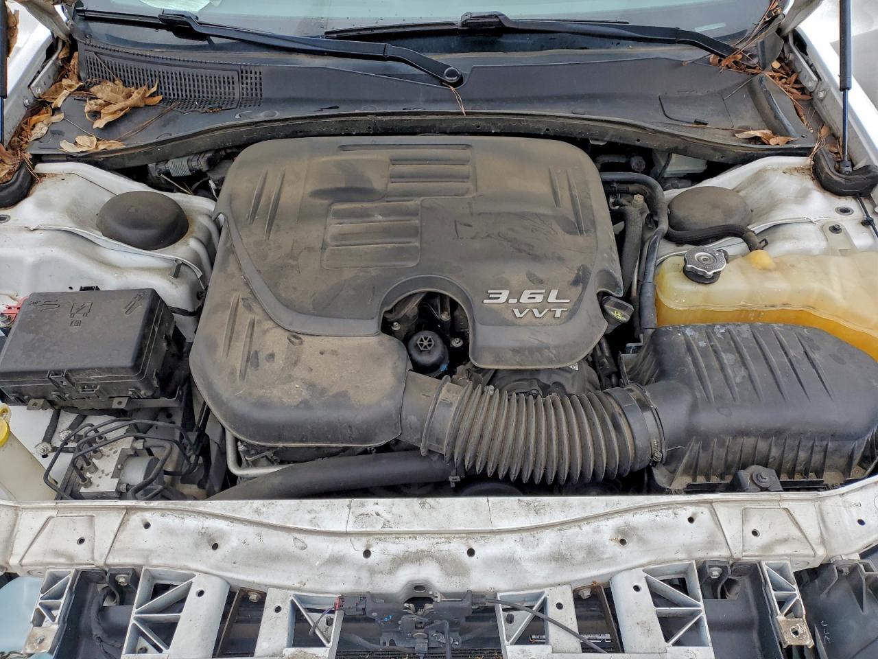 2016 CHRYSLER 300