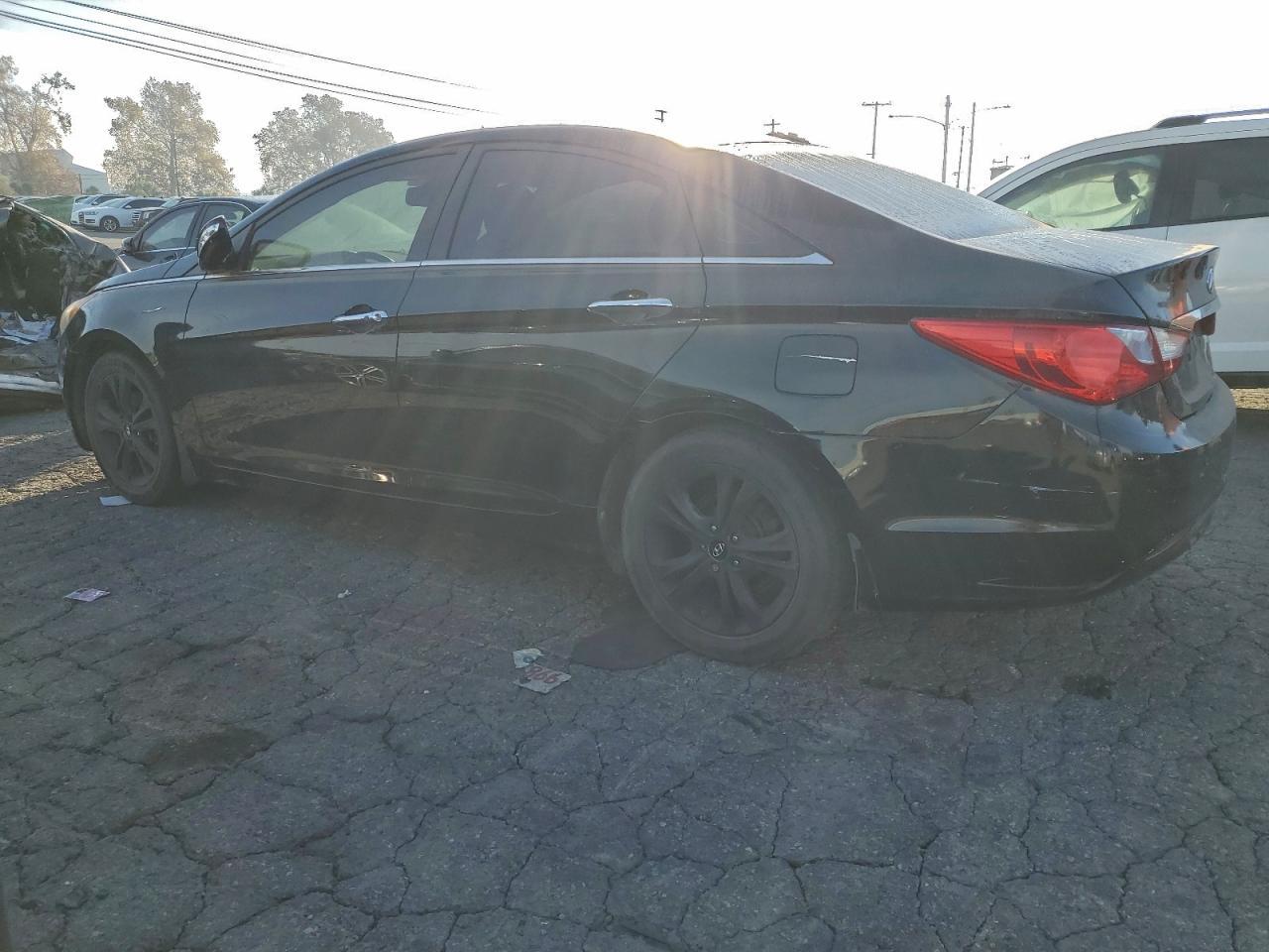 2013 HYUNDAI SONATA