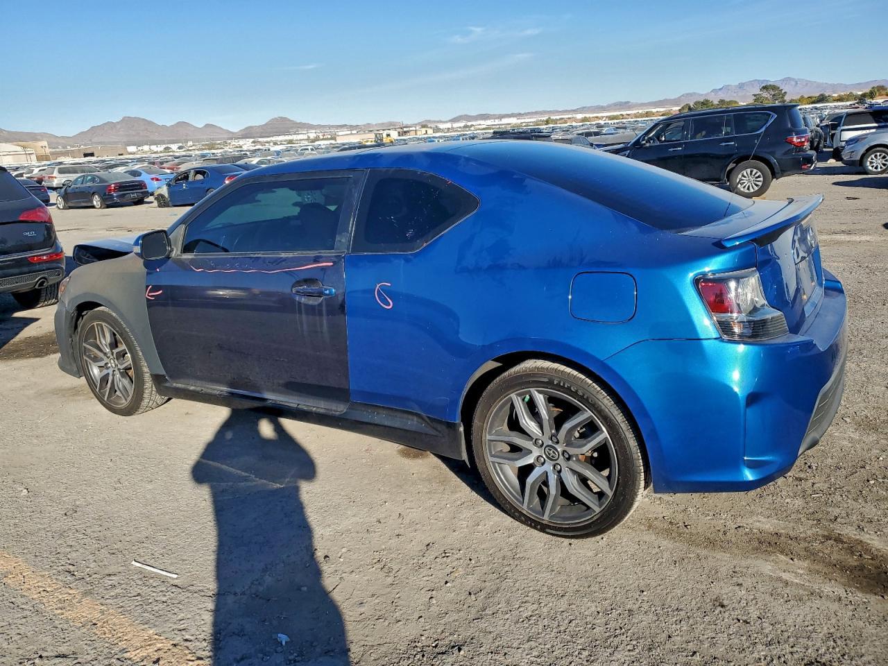 2015 TOYOTA SCION