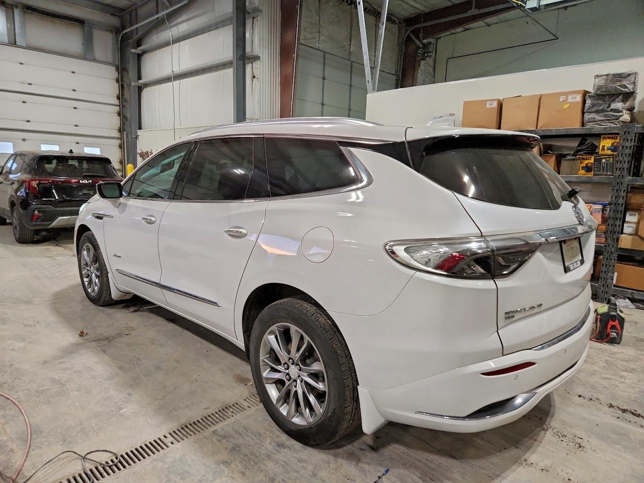 2022 BUICK ENCLAVE AVENIR