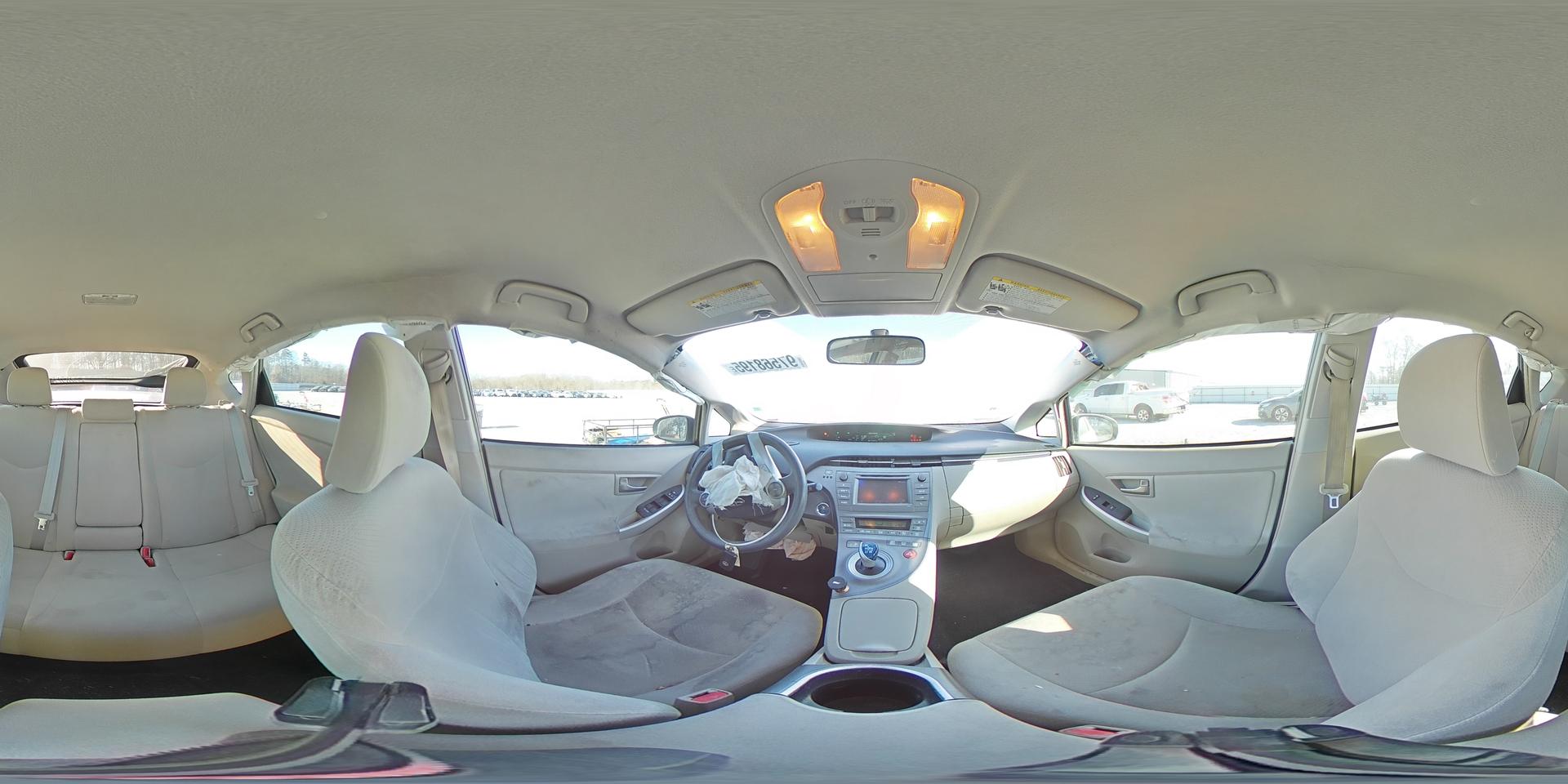 2014 TOYOTA PRIUS