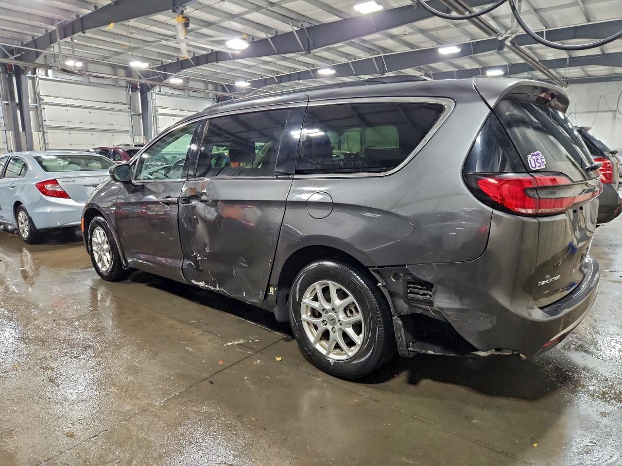 2022 CHRYSLER Pacifica
