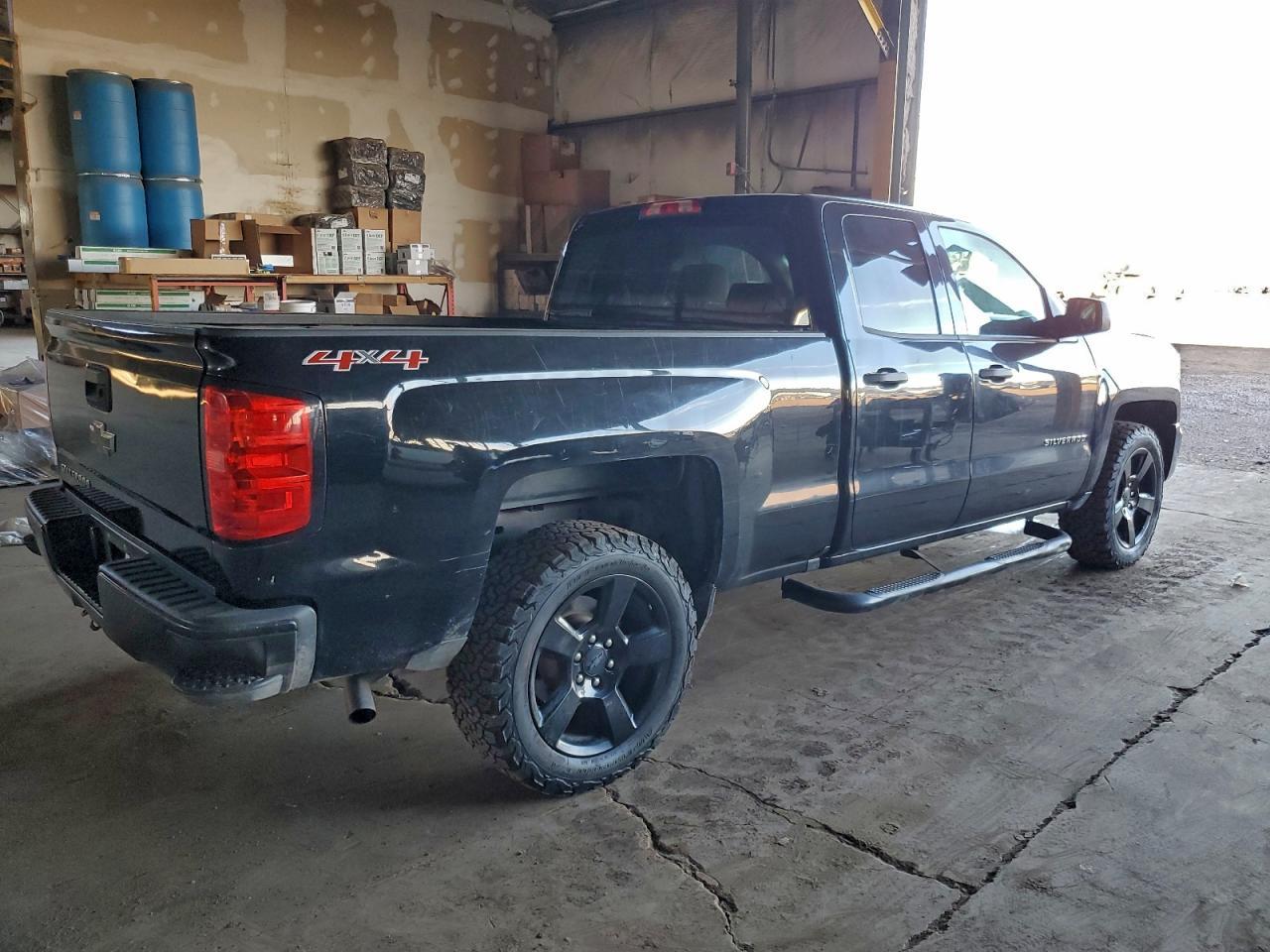 2017 CHEVROLET Silverado