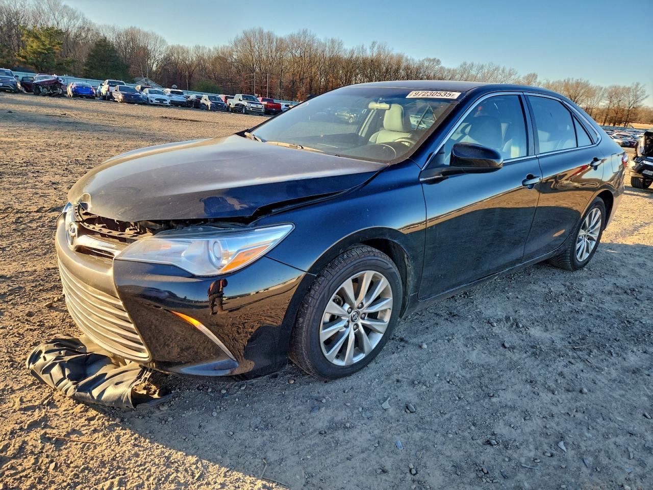 2016 TOYOTA CAMRY