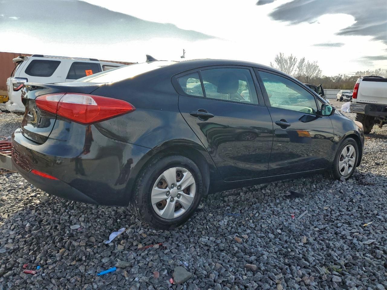2016 KIA FORTE
