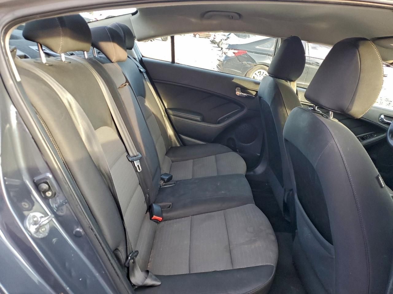 2015 KIA FORTE