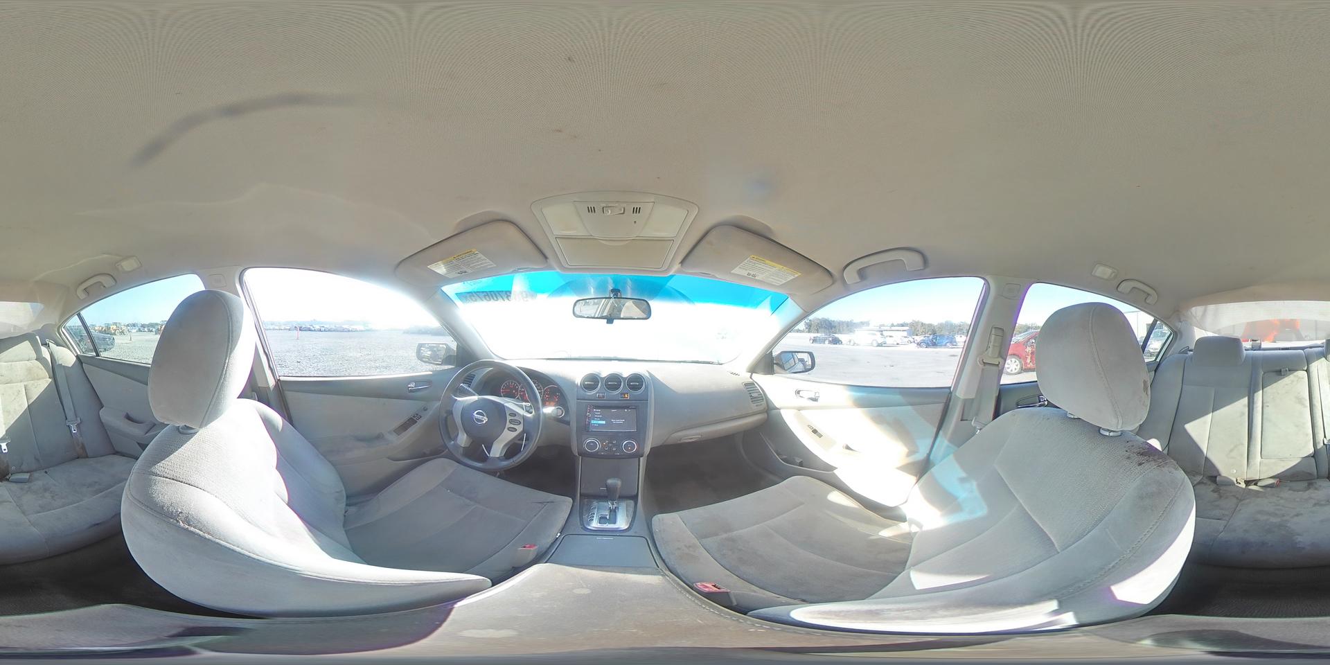 2010 NISSAN ALTIMA