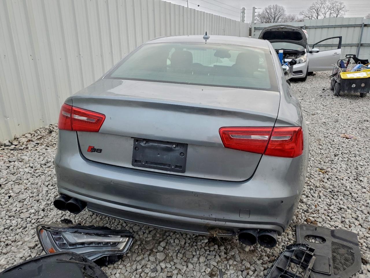 2014 AUDI S6