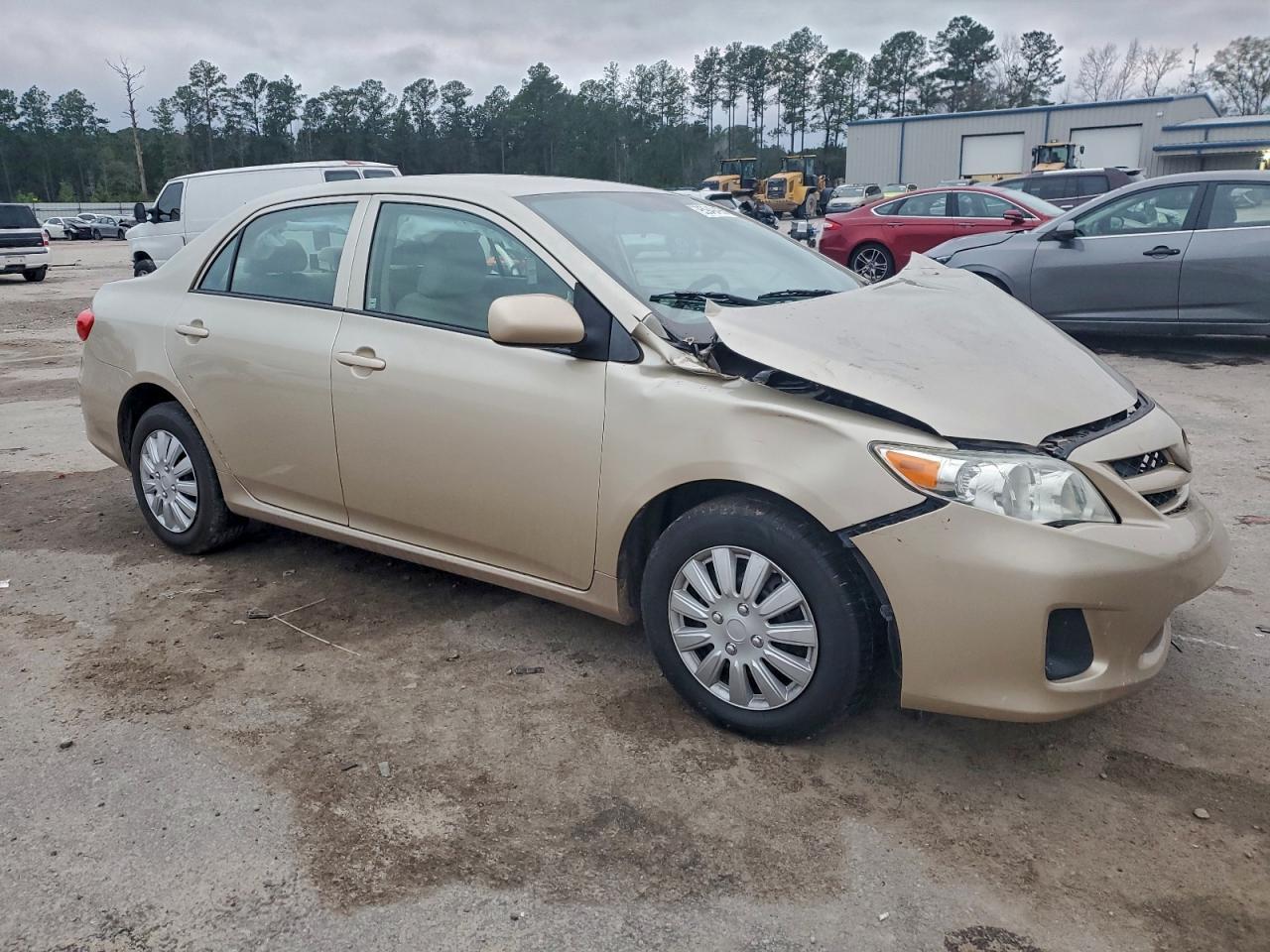 2013 TOYOTA COROLLA