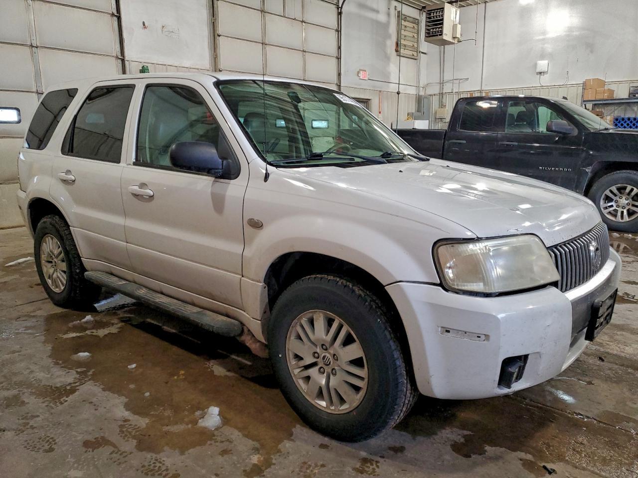 2005 MERCURY Mariner