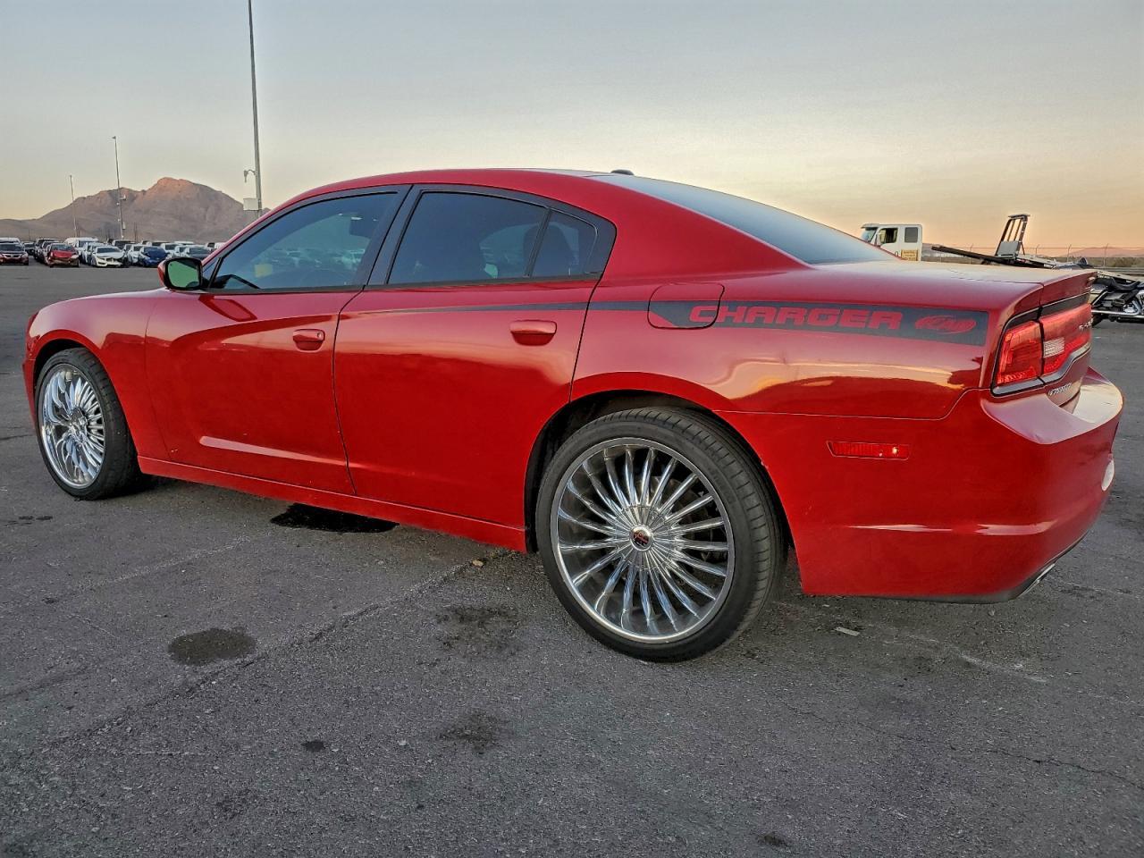 2011 DODGE CHARGER