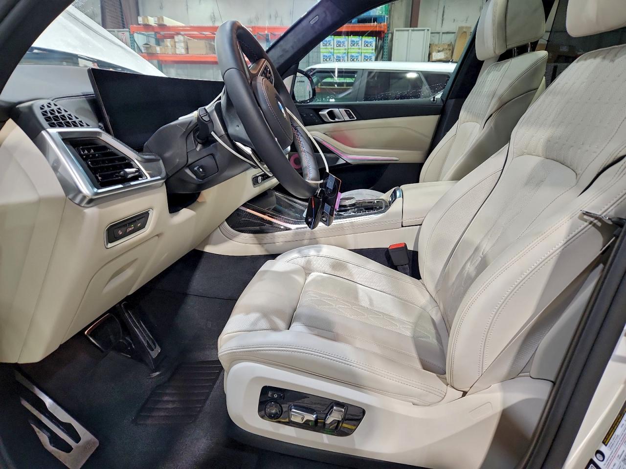 2026 BMW X7