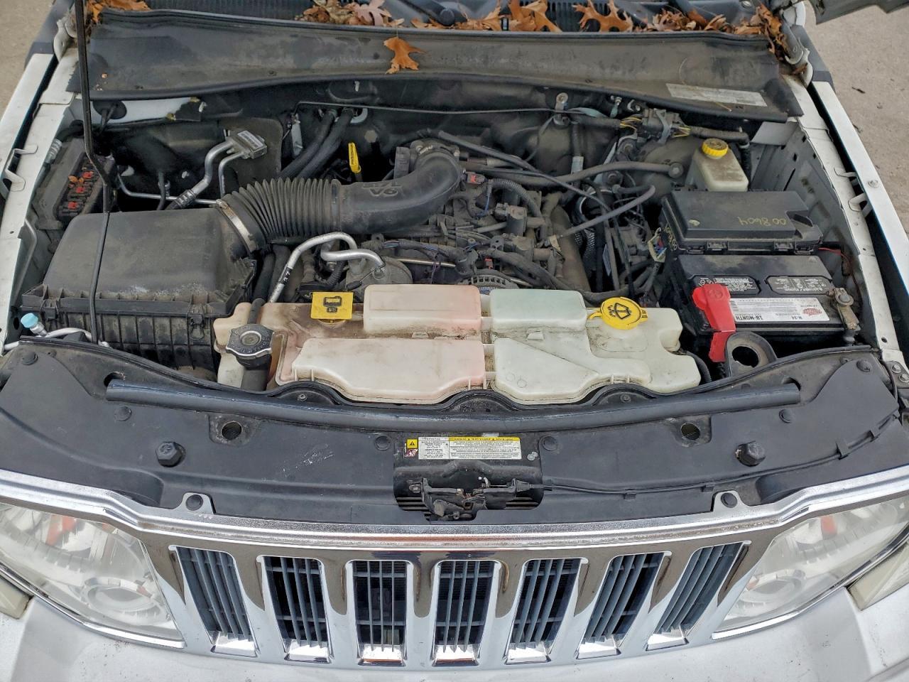 2012 JEEP Liberty