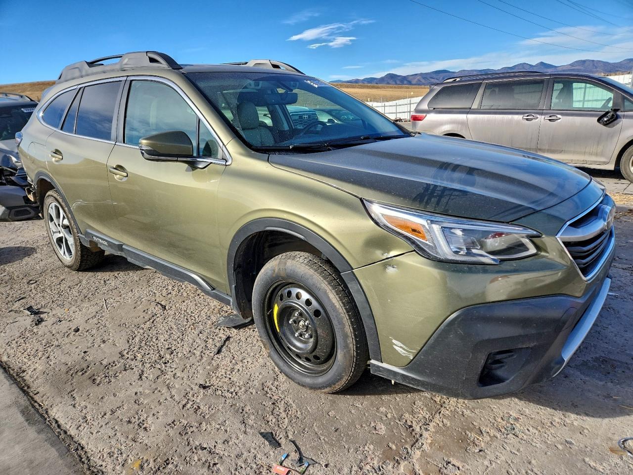 2021 SUBARU Outback
