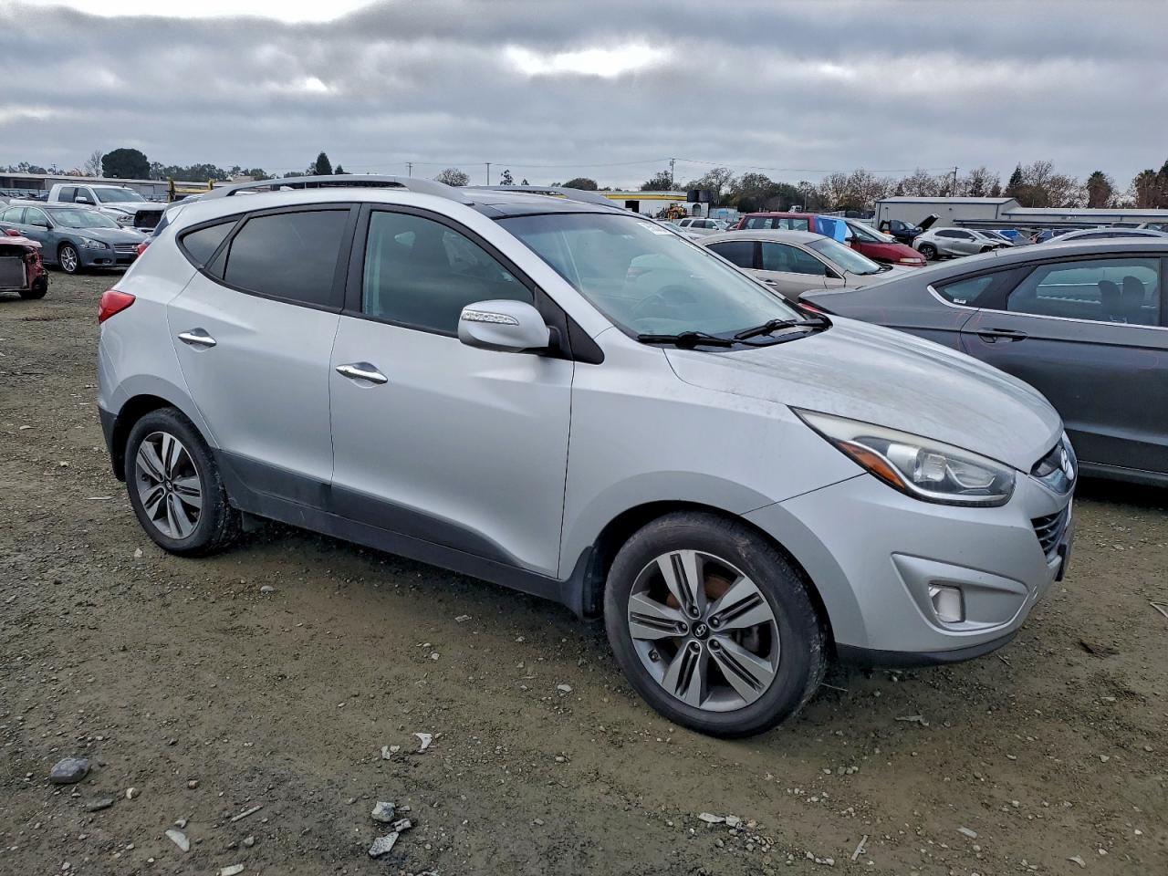 2015 HYUNDAI TUCSON