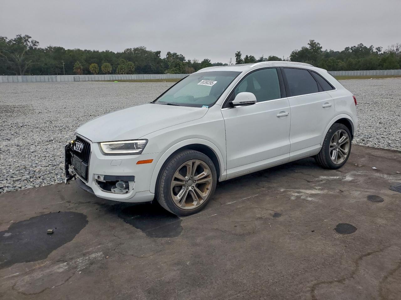2015 AUDI Q3