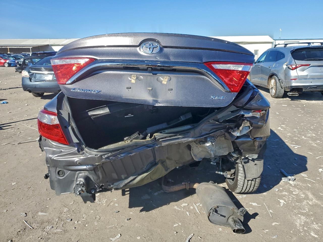 2015 TOYOTA CAMRY