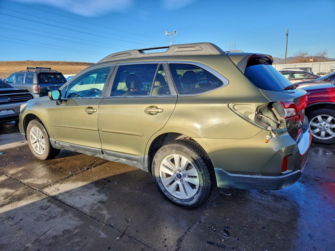 2015 SUBARU Outback