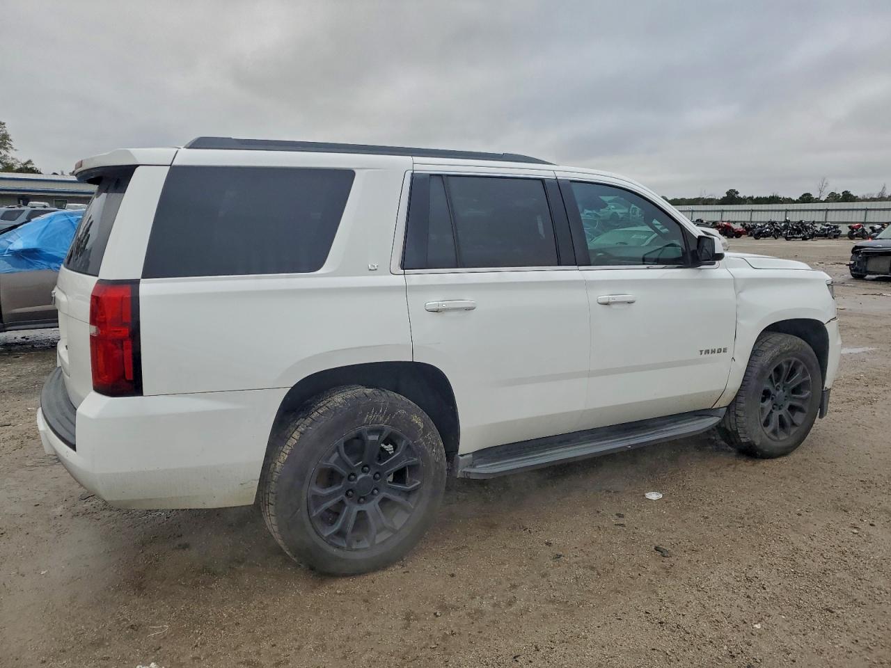 2016 CHEVROLET Tahoe